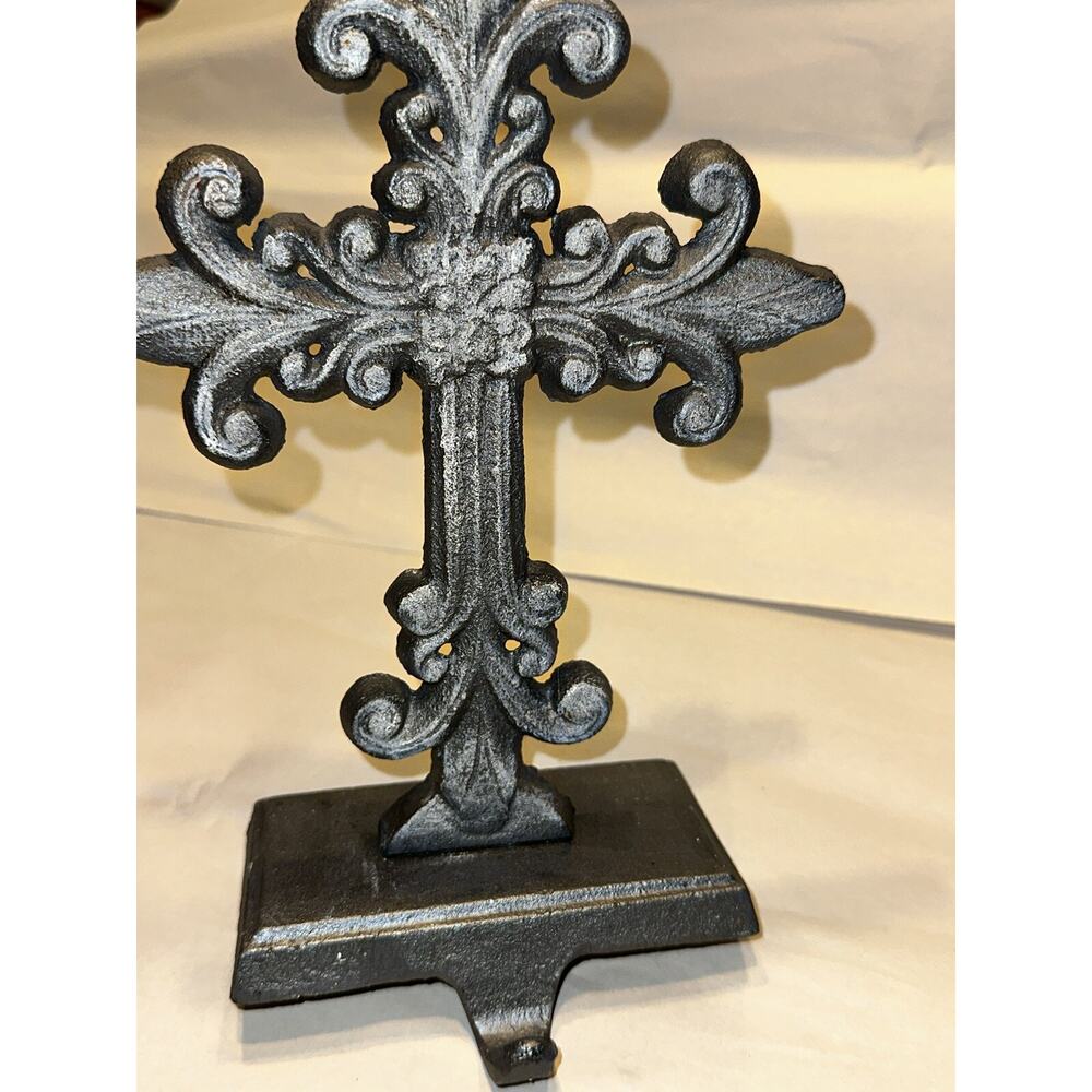 Cast Iron Hand Painted Gothic Cross Fireplace Mantle Christmas Stocking Hanger - Picture 10 of 10